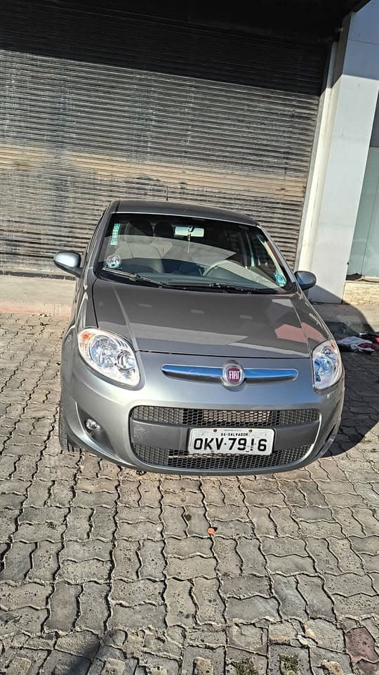 Fiat Palio ESSENCE 1.6 Flex 16V 5p