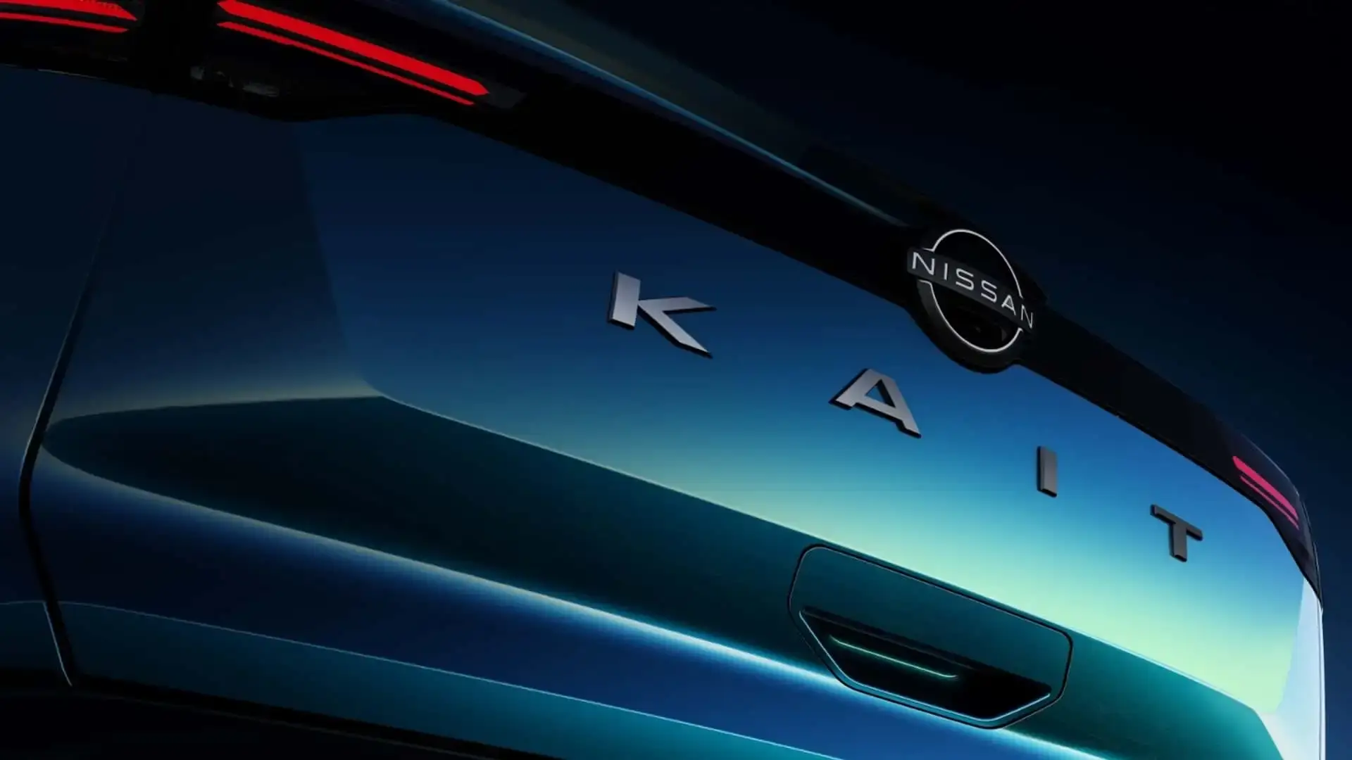 Traseira do Nissan Kait com assinatura de luz em LED e logotipo Nissan no novo SUV produzido no Brasil